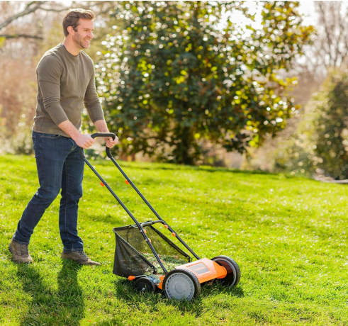 LawnMaster LMRM1801 Push Reel Lawn Mower